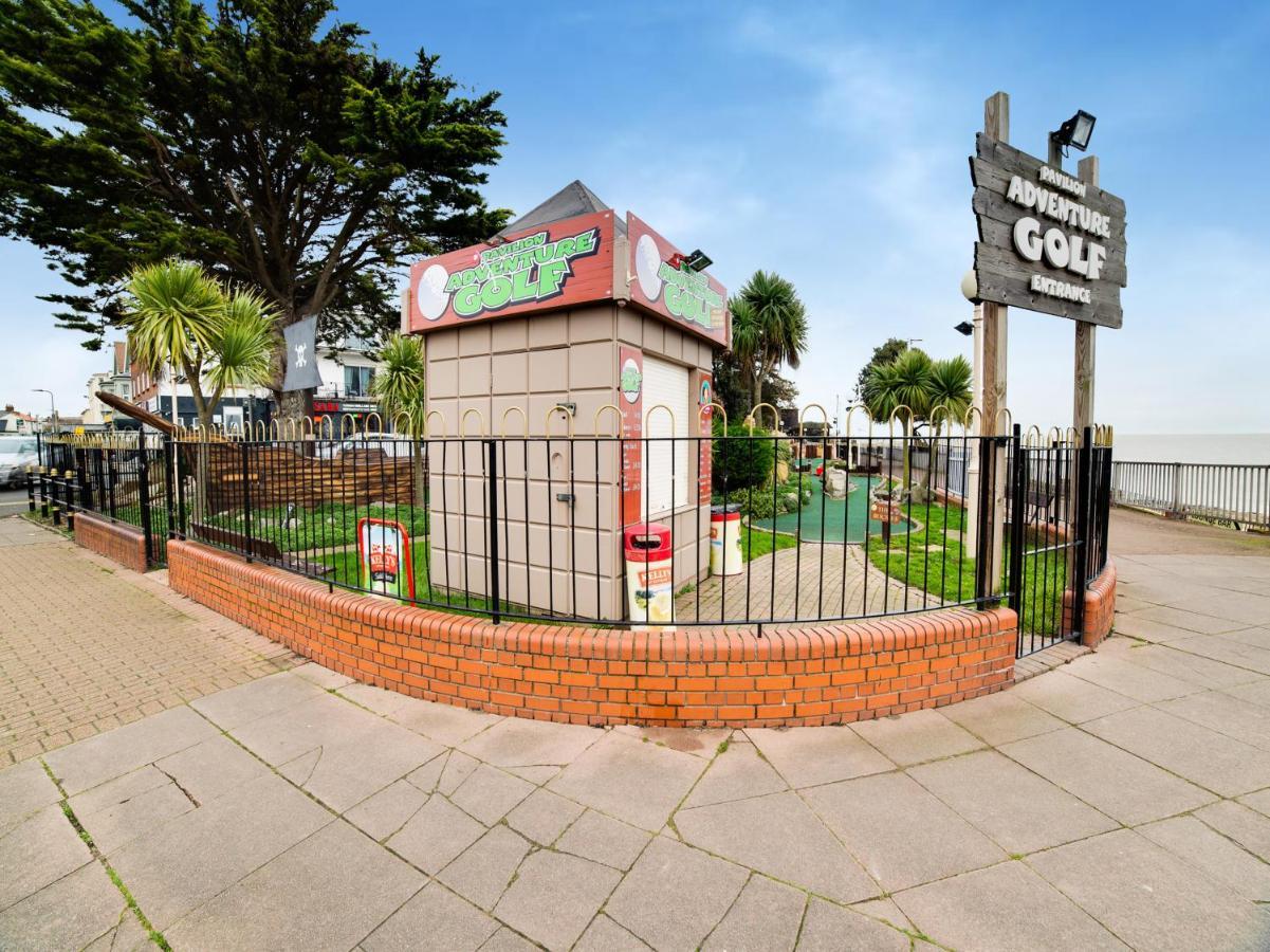 Hotel Sea Breeze Clacton-on-Sea Eksteriør bilde